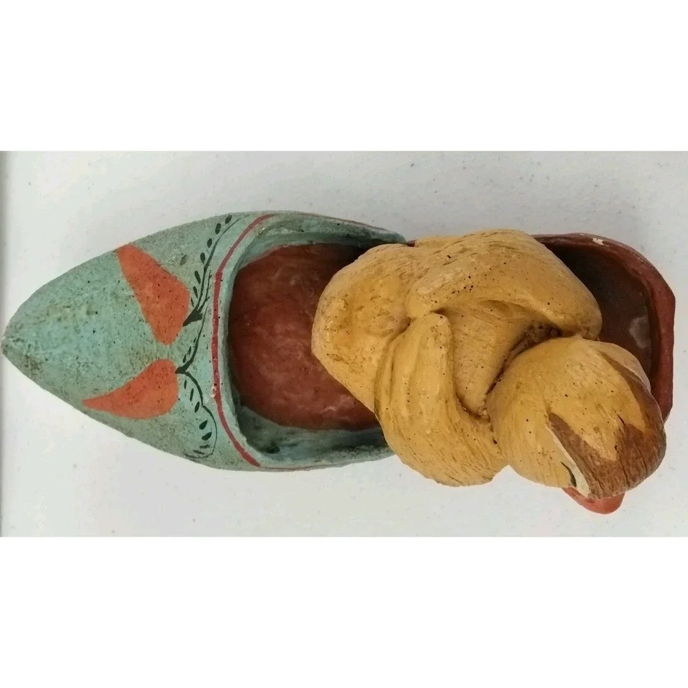 Vintage 1990s Rare House Of Hatten Resin Duck On Clog Spring Decor Folk Art